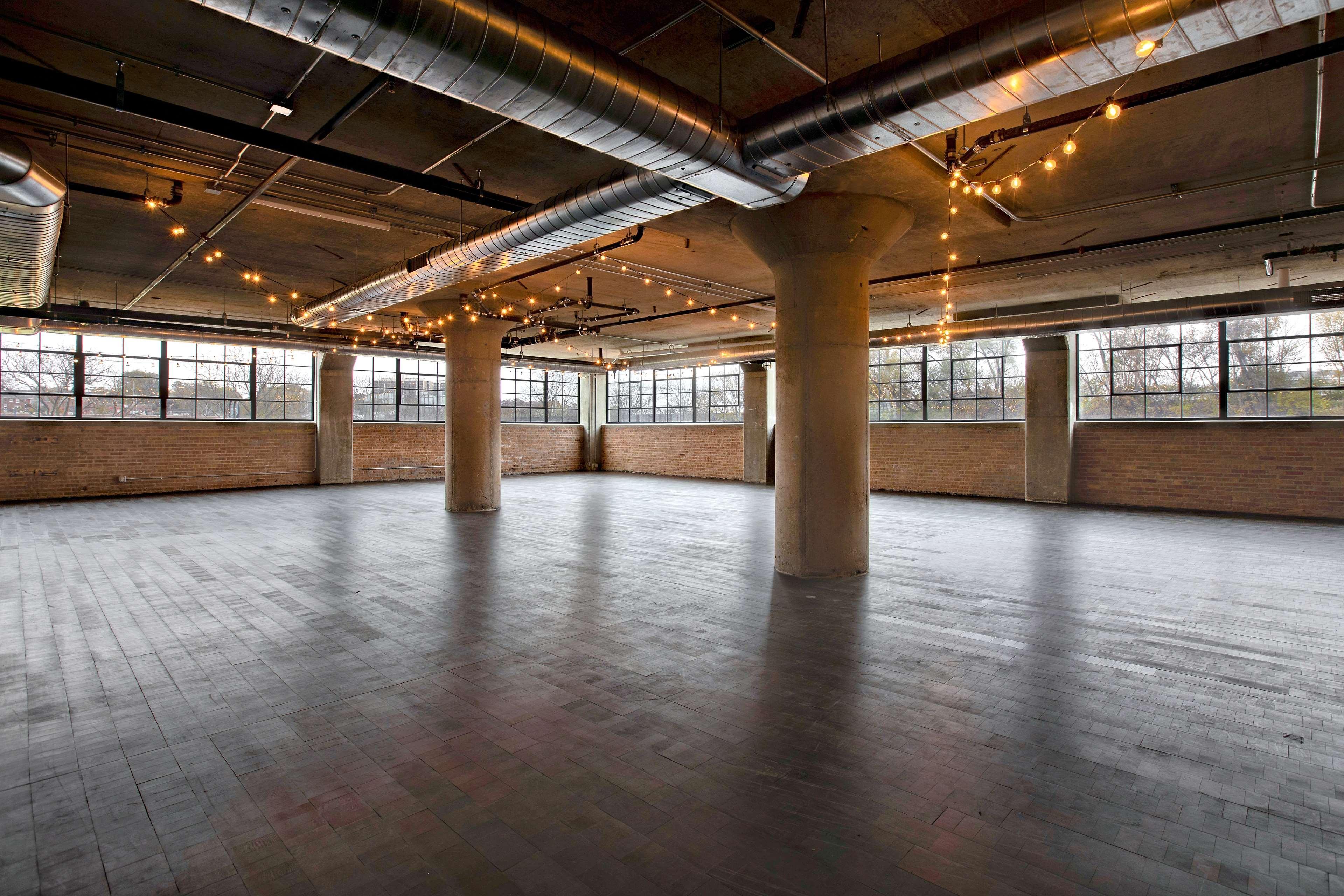Embassy Suites By Hilton Rockford Riverfront Extérieur photo